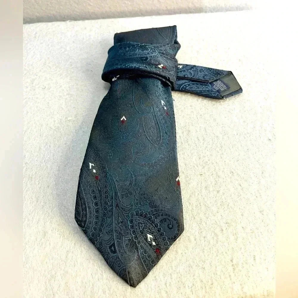 Beautiful Paisley Vintage Textured Polyester Tie blk/ blue  red & white accents